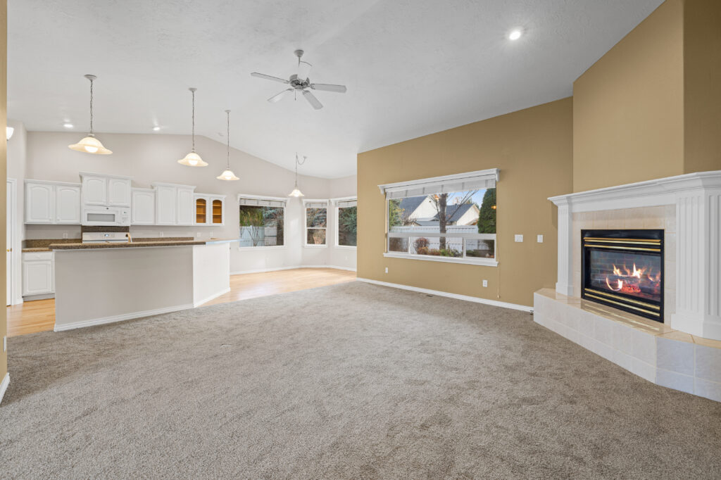Living room view of house at 2680 south loftus way in meridian, idaho listed by jeff sudmeier with idahoreal.estate team at action real estate.