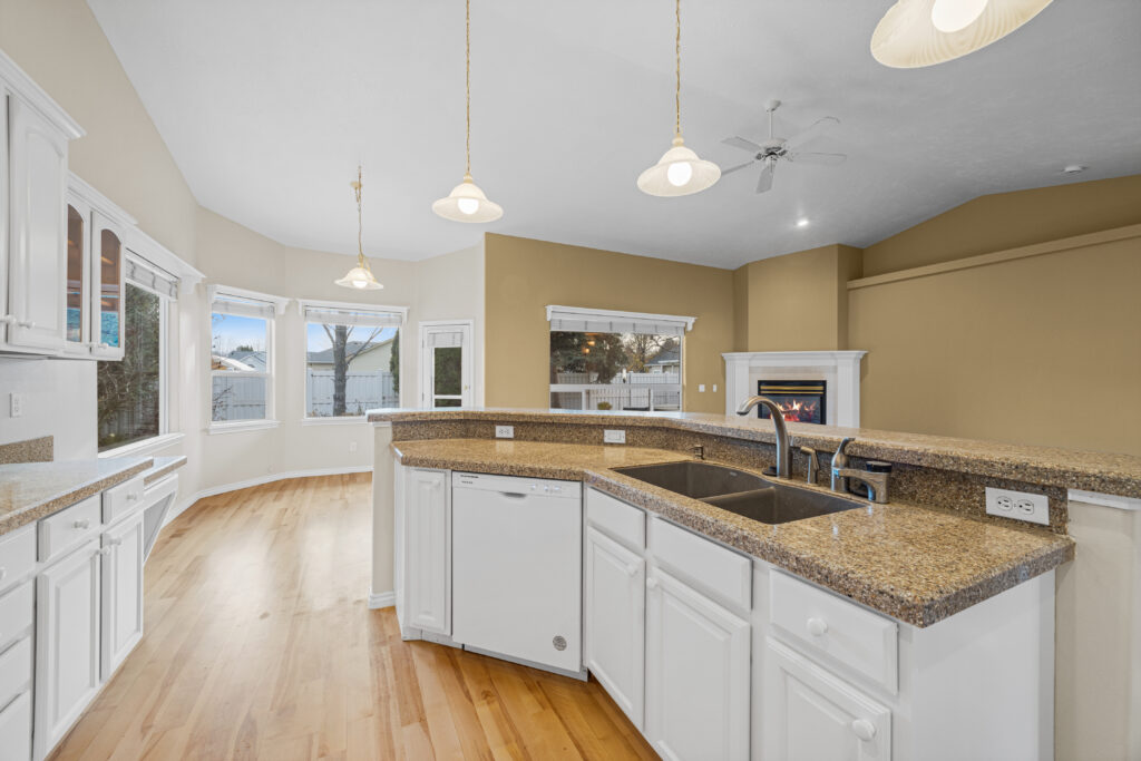 Kitchen view of house at 2680 south loftus way in meridian, idaho listed by jeff sudmeier with idahoreal.estate team at action real estate.